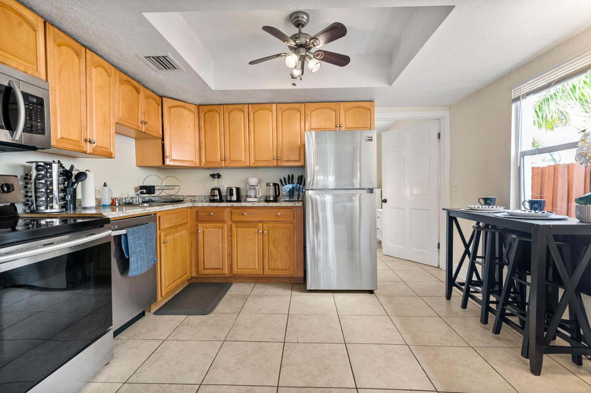 Chic Downtown Vacation Home And Guest Home West Palm Beach Zewnętrze zdjęcie