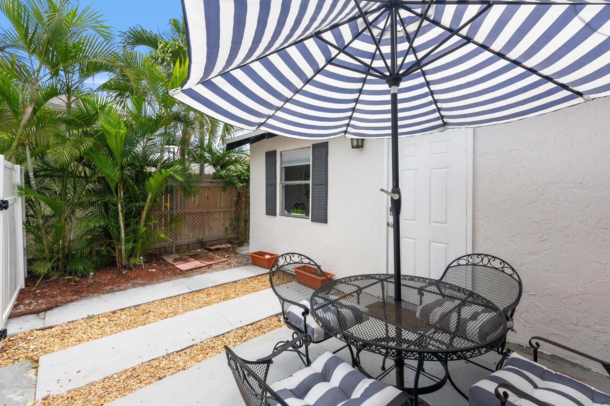 Chic Downtown Vacation Home And Guest Home West Palm Beach Zewnętrze zdjęcie