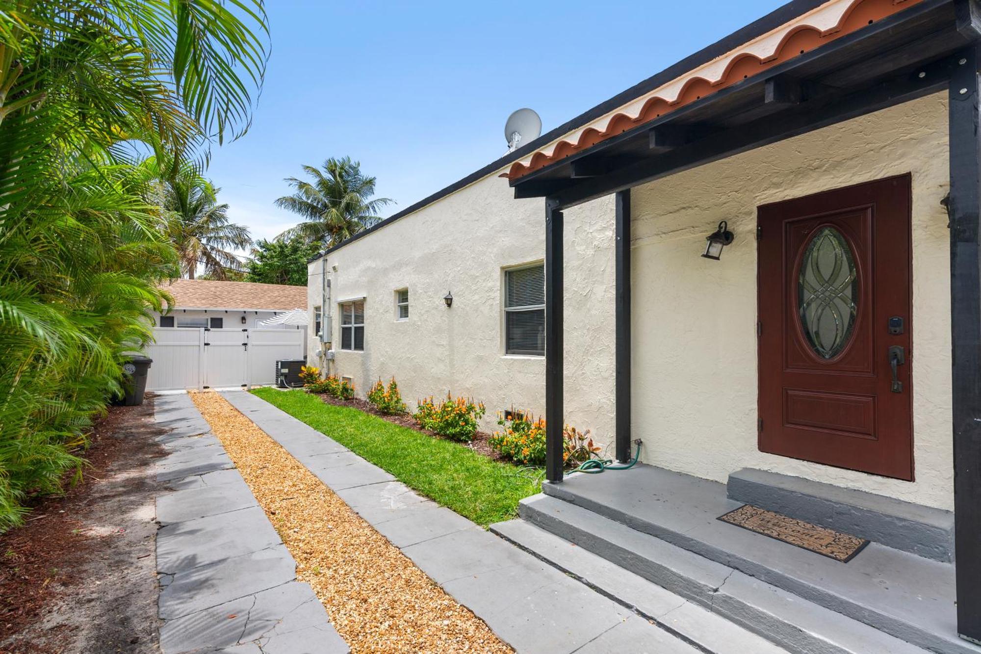 Chic Downtown Vacation Home And Guest Home West Palm Beach Zewnętrze zdjęcie