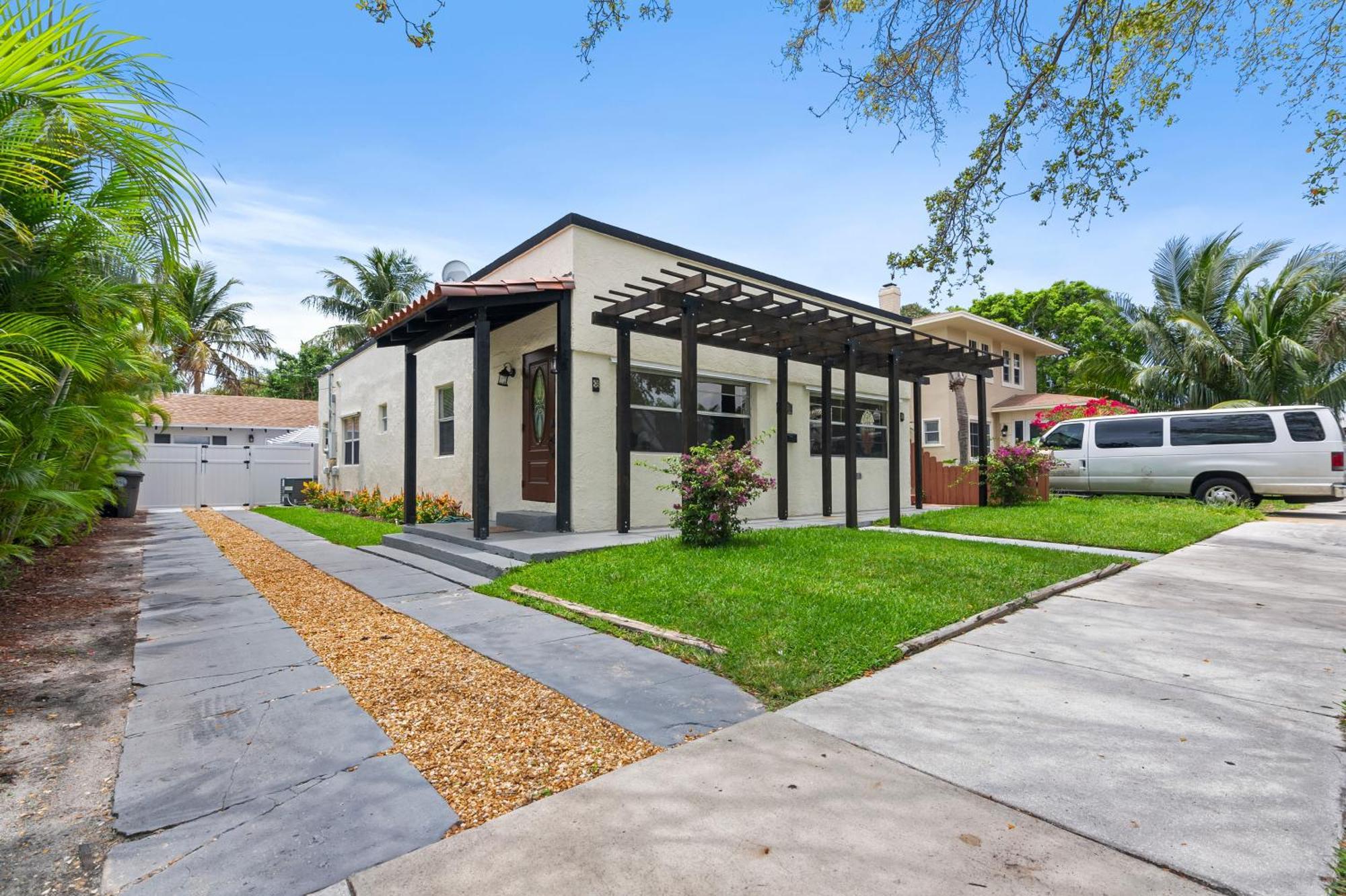 Chic Downtown Vacation Home And Guest Home West Palm Beach Zewnętrze zdjęcie